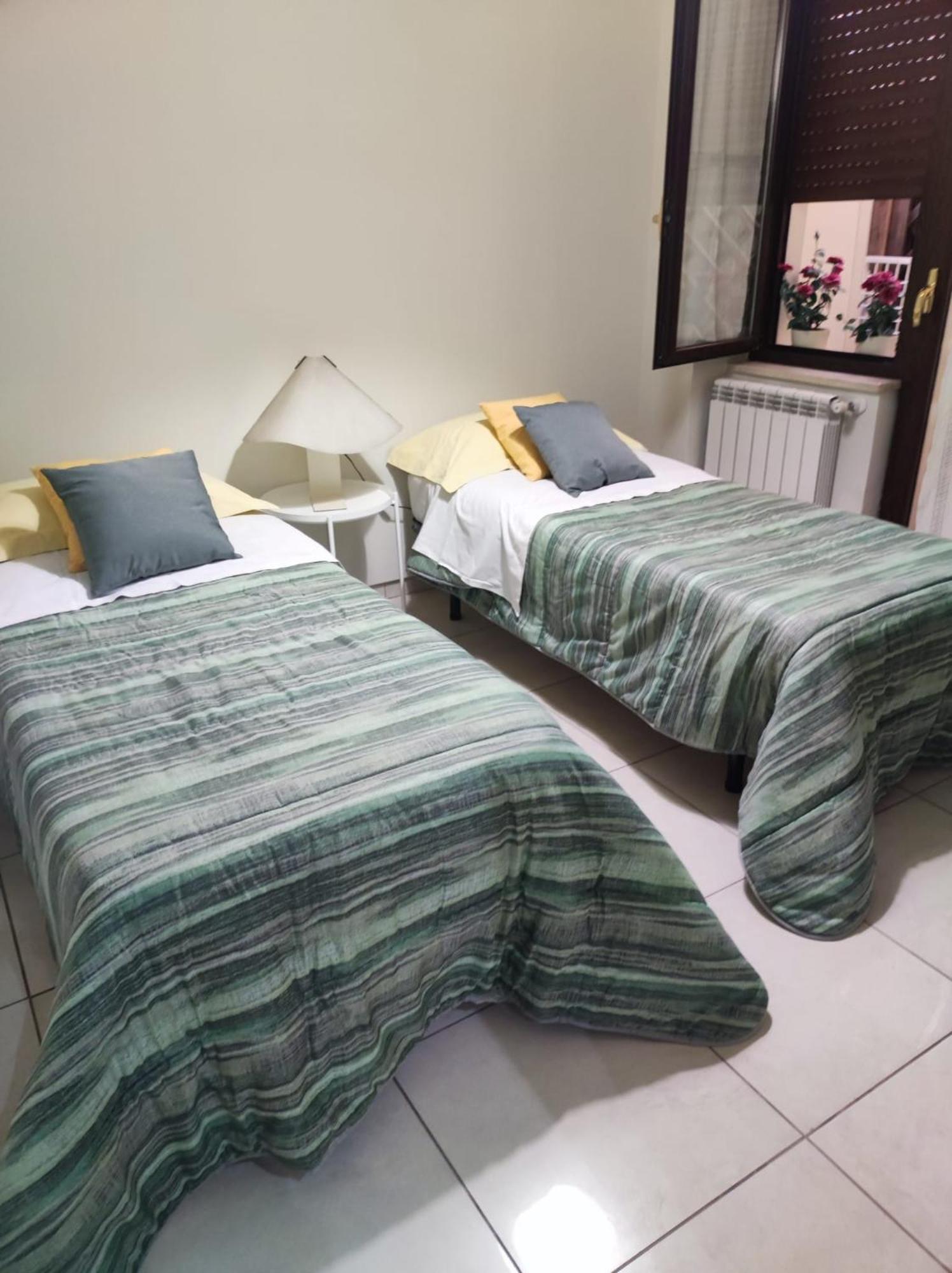 Appartement Teresiné à Castellammare di Stabia Extérieur photo